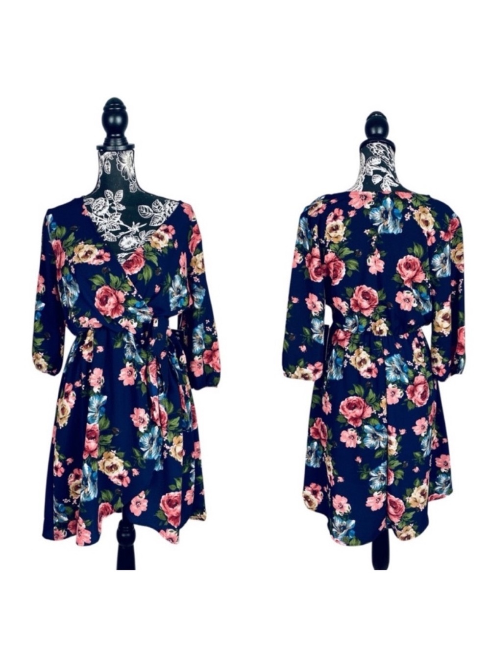 NWT Scobe navy blue floral v neck faux wrap dress size large